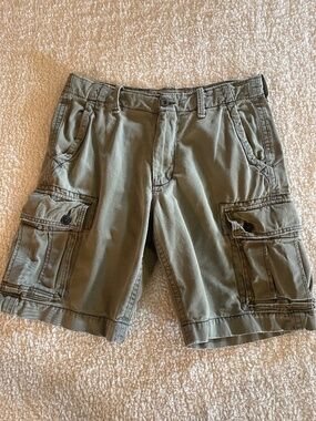 American Eagle Olive Green Cargo Shorts Utility Pockets Casual Size 34